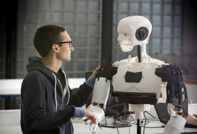 Мехатроника и робототехника - что за профессия, где учиться и кем работать